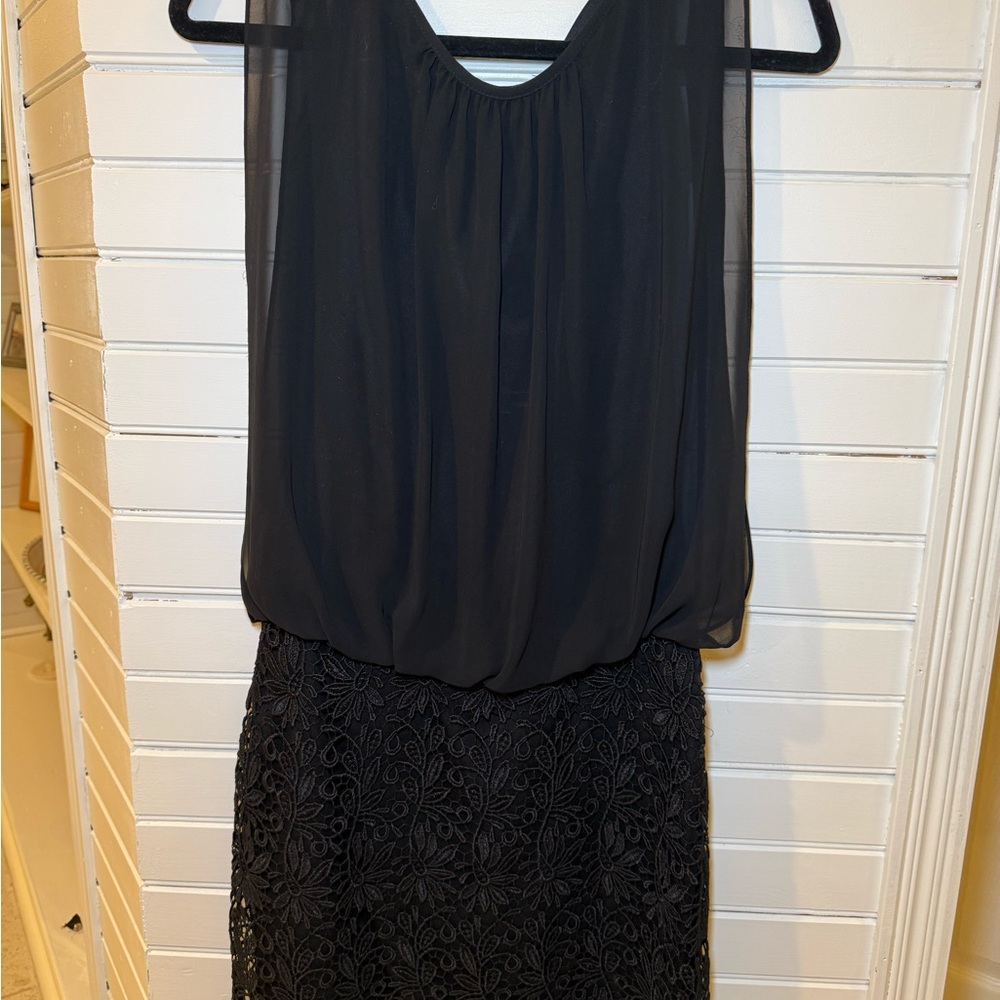 Elegant Black Sleeveless Dress